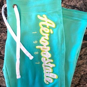 Aeropastale soft sweatpants size MED